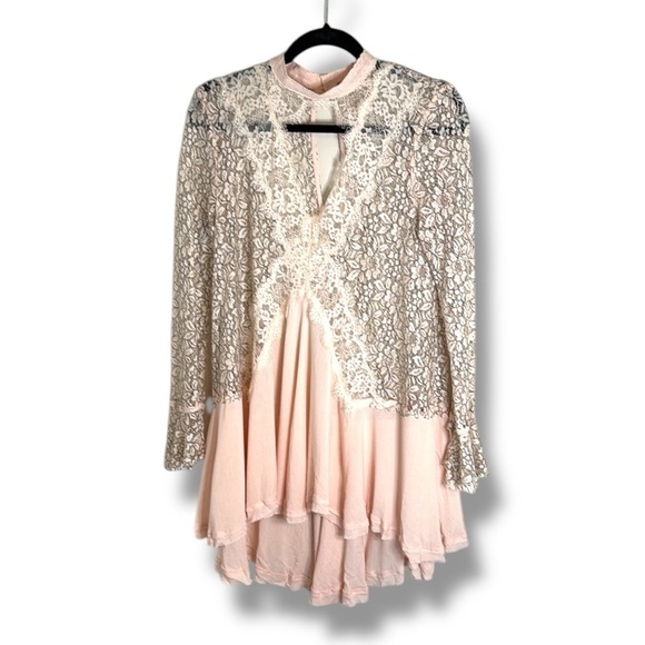 Free People Tell Tale Lace Tunic Size Medium Boho Balletcore - Picture 1 of 9